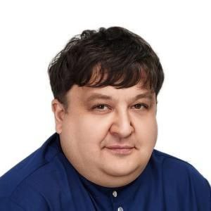 Стоматолог-хирург · Высшая категория - Петров Александр Альбертович
